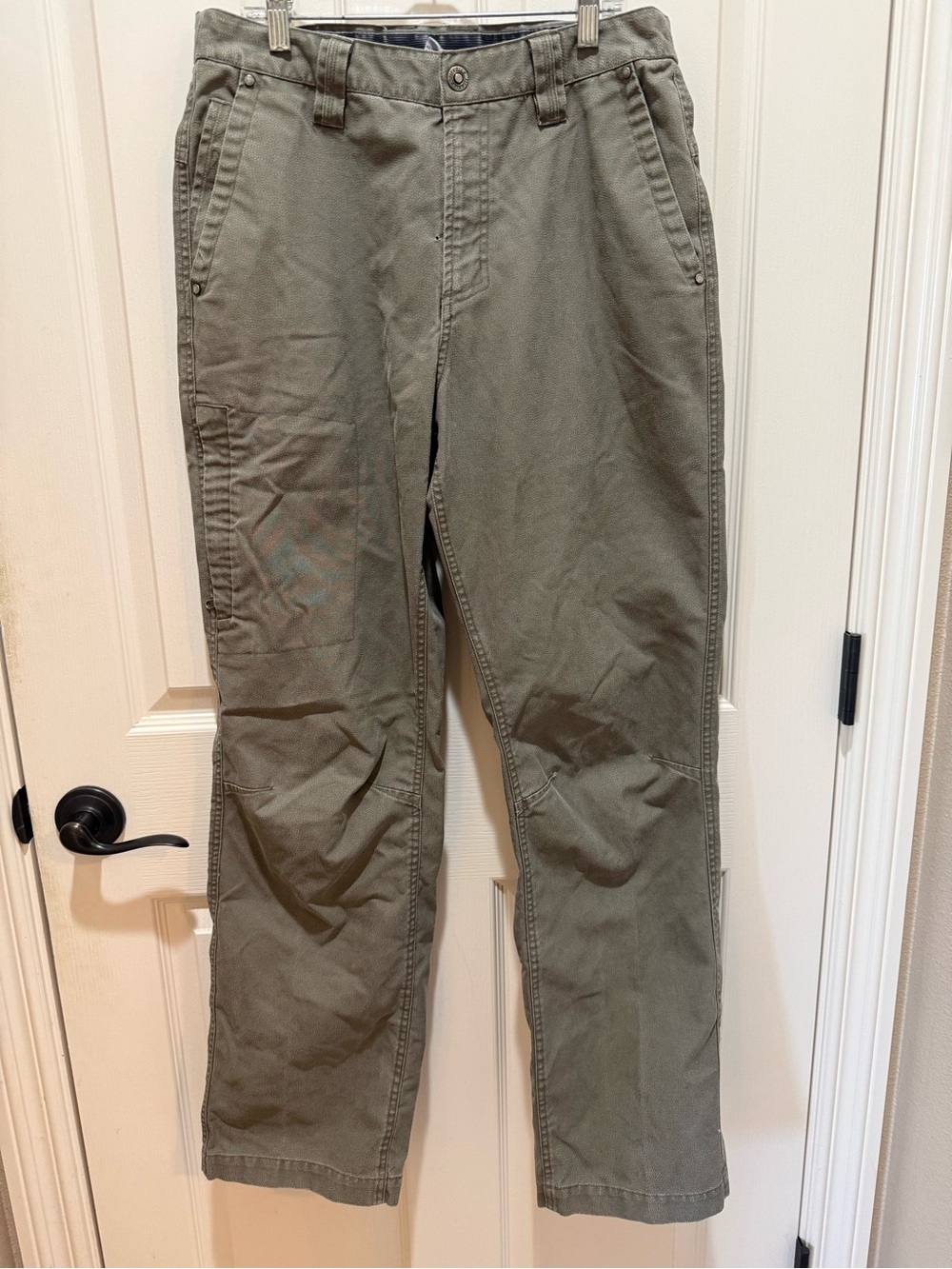 Men's Columbia Titanium Cargo Pants in Olive Green 30x32